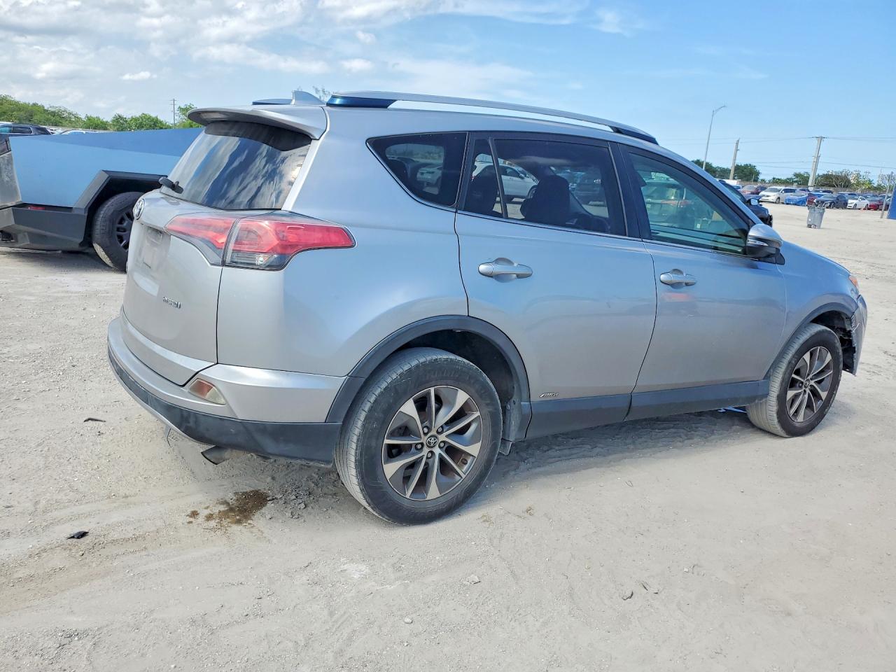 Toyota RAV4 Le