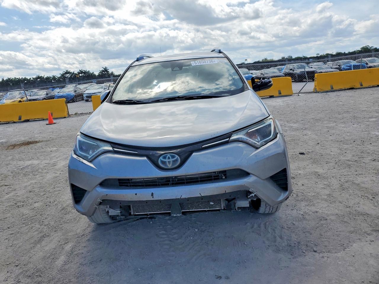Toyota RAV4 Le