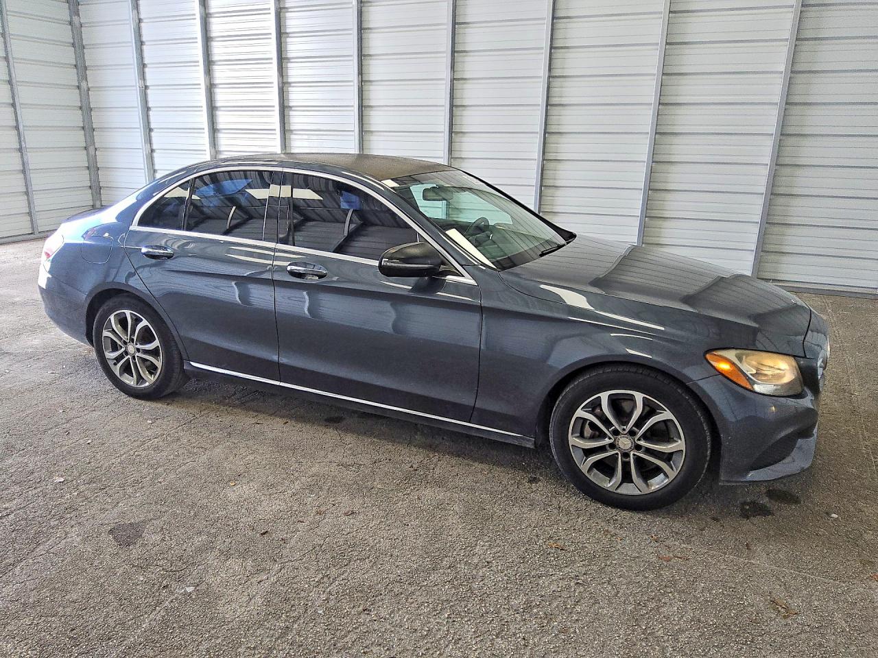 Mercedes-Benz C-Class 300