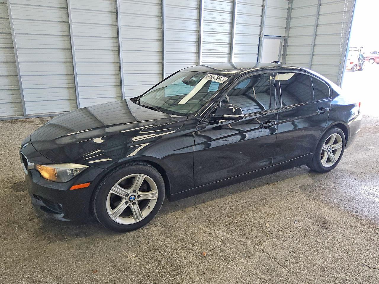 Salvage BMW 3 Series Image