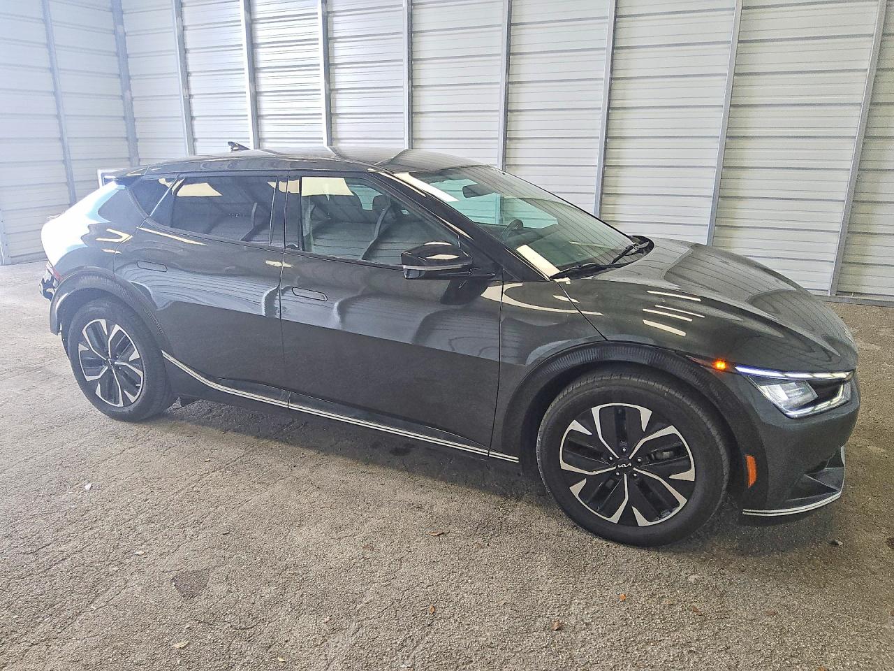 Kia EV6 Wind