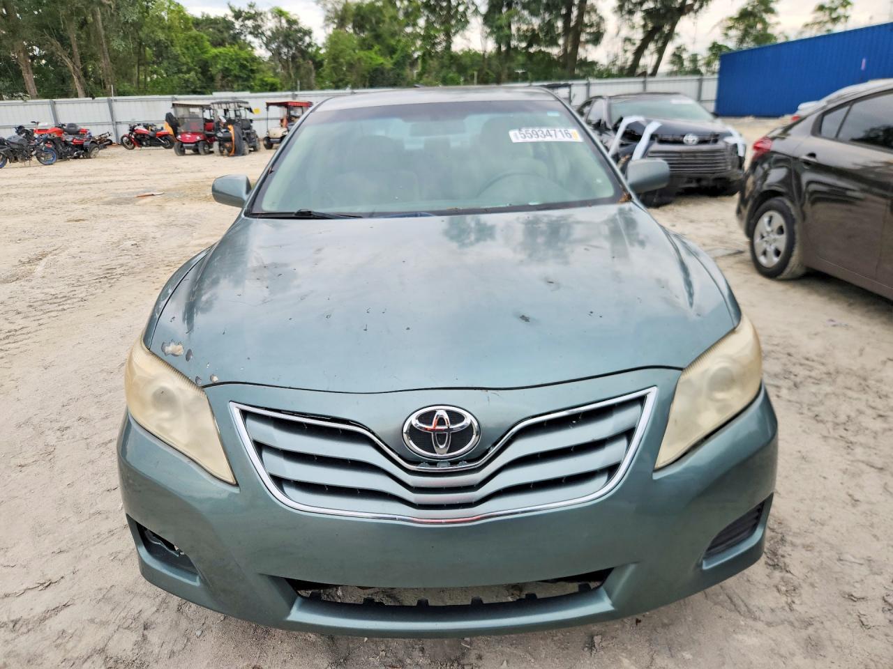 Toyota Camry Le