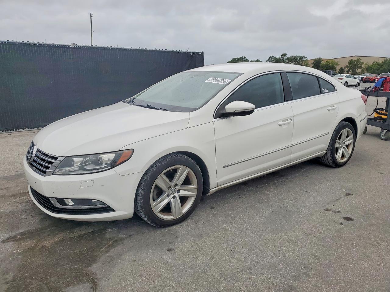 Salvage Volkswagen CC Image