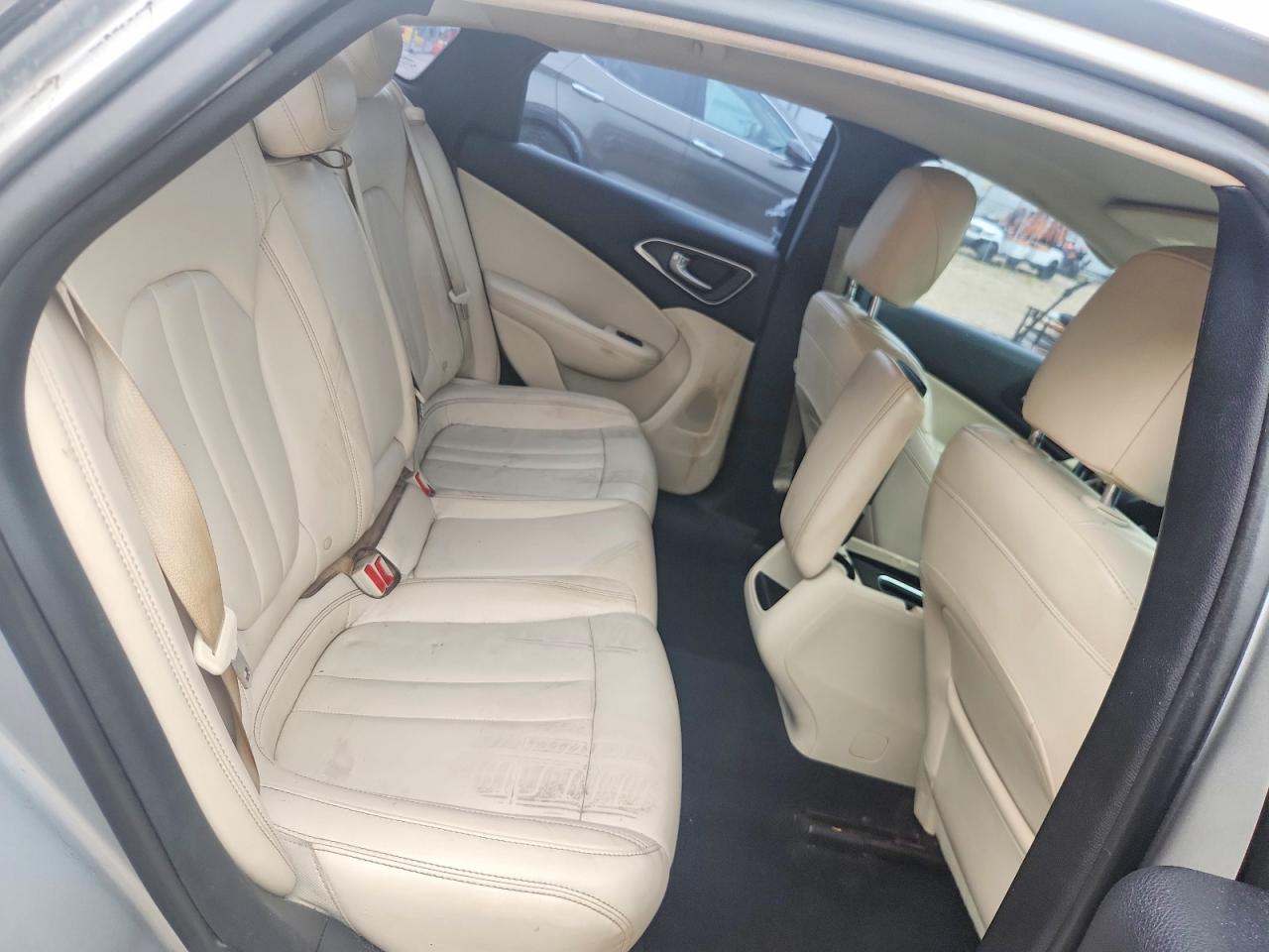 Chrysler 200 Limited