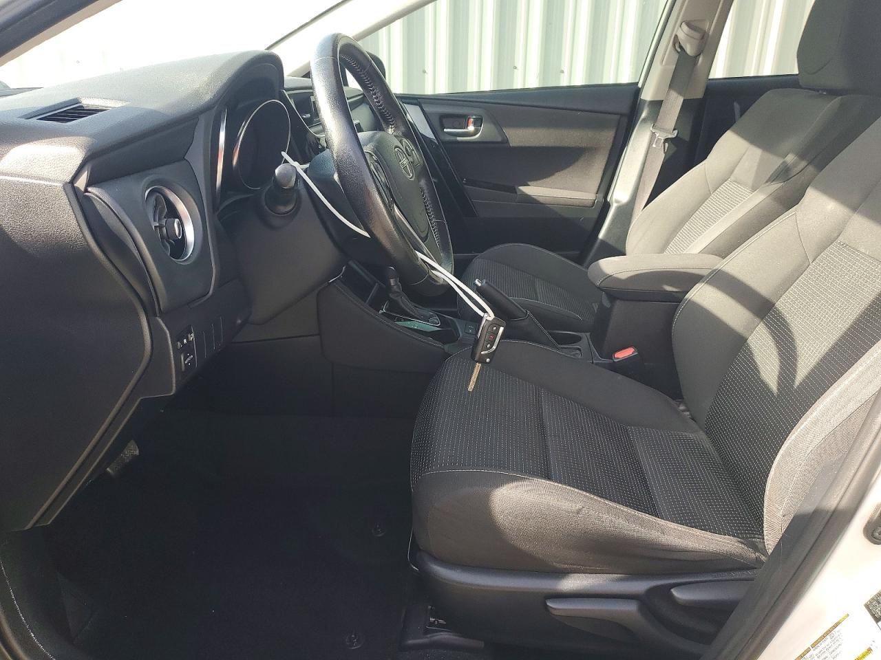 Scion iM Base