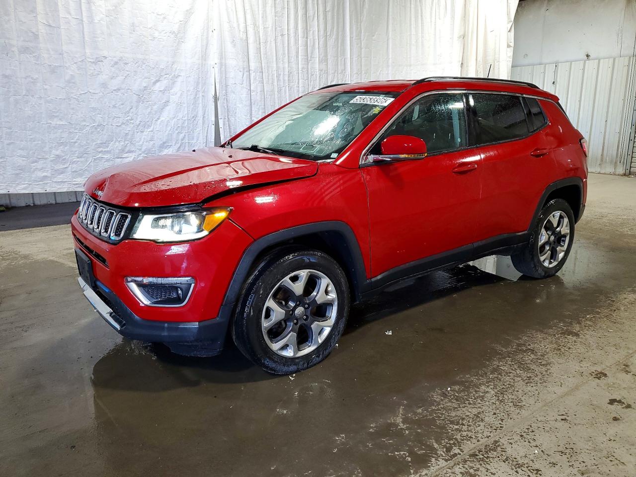 Salvage Jeep Compass Image