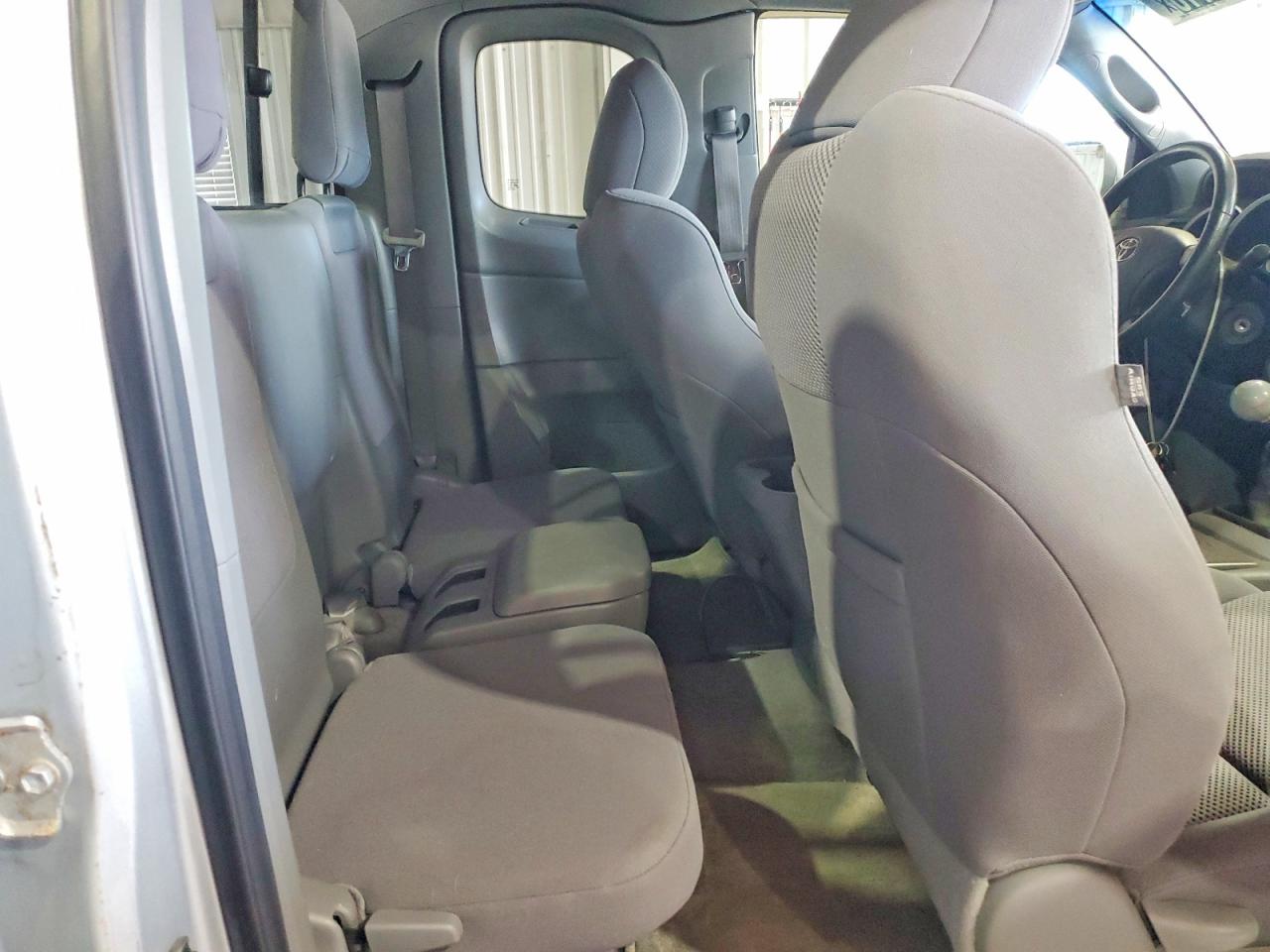Toyota Tacoma Access Cab