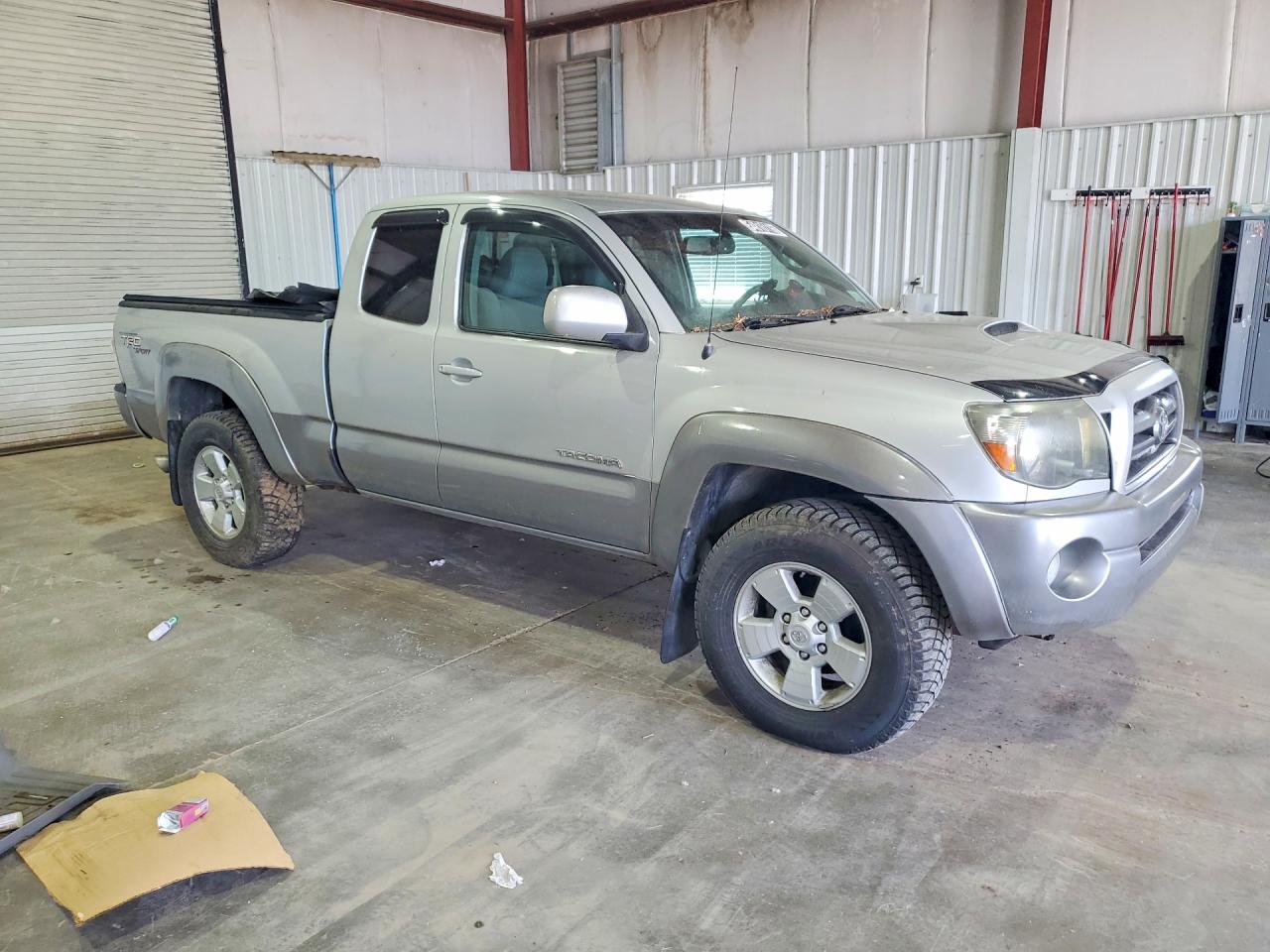 Toyota Tacoma Access Cab