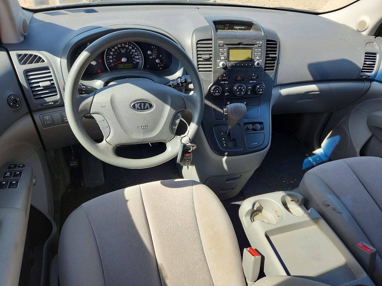 Kia Sedona Lx