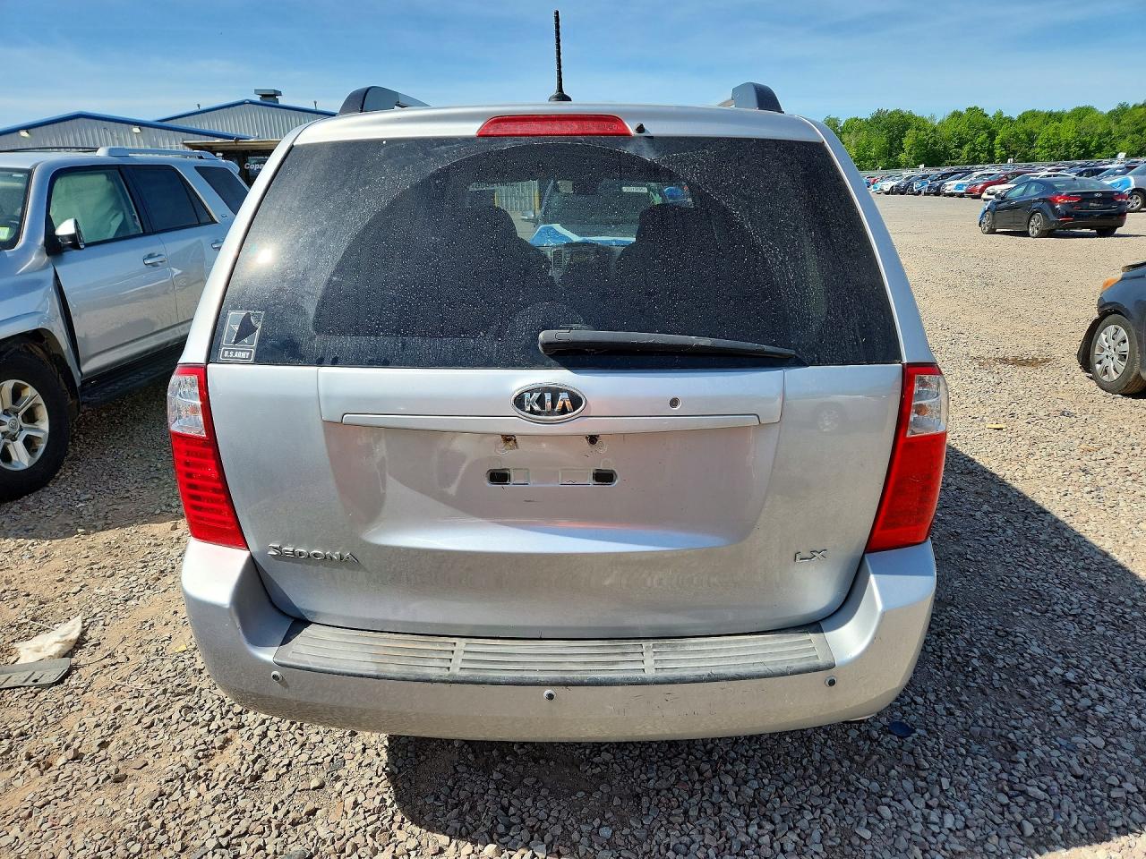 Kia Sedona Lx