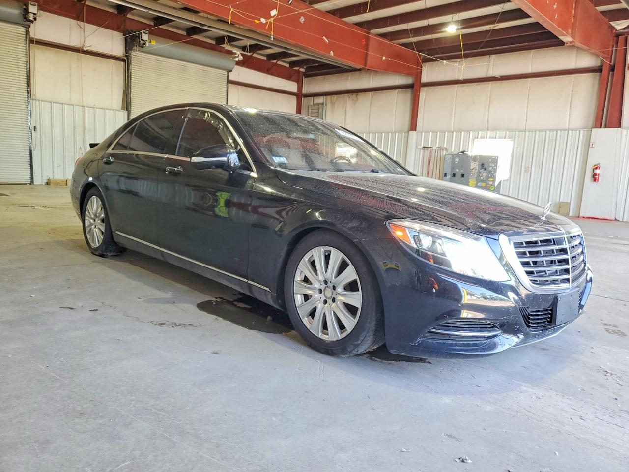 Mercedes-Benz S-Class 550 4matic