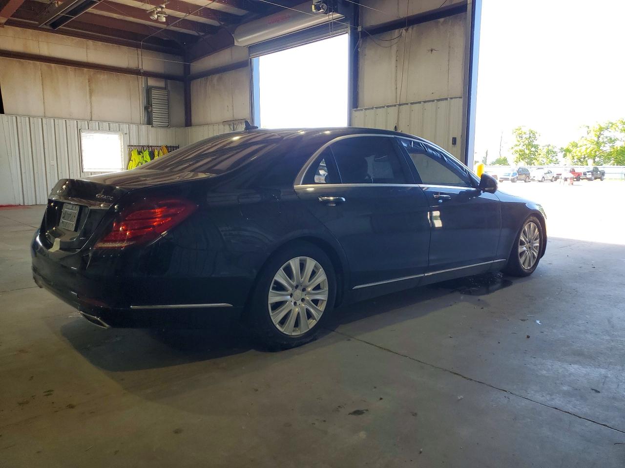 Mercedes-Benz S-Class 550 4matic