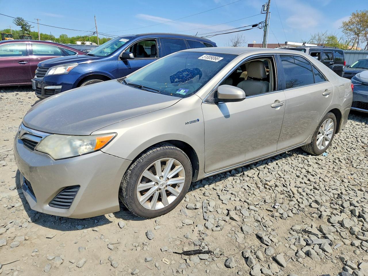 Salvage Toyota Camry Image
