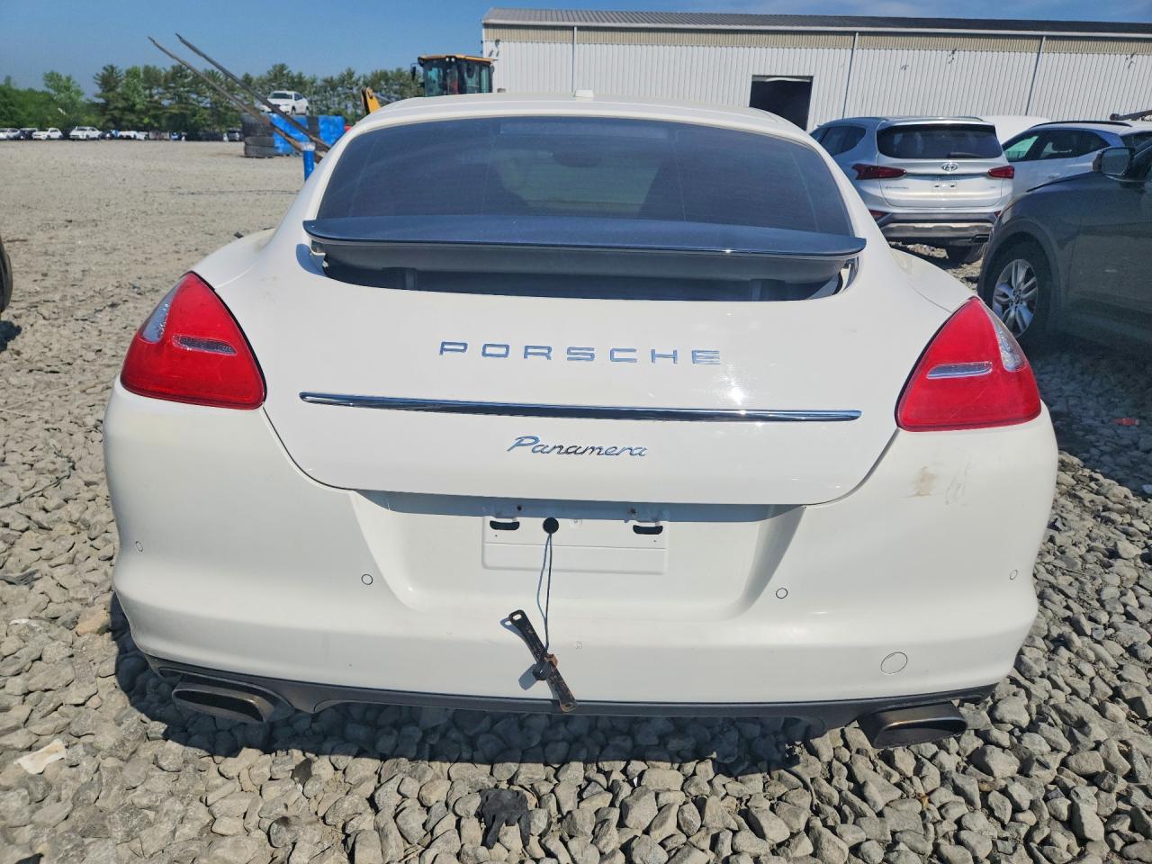 Porsche Panamera 2