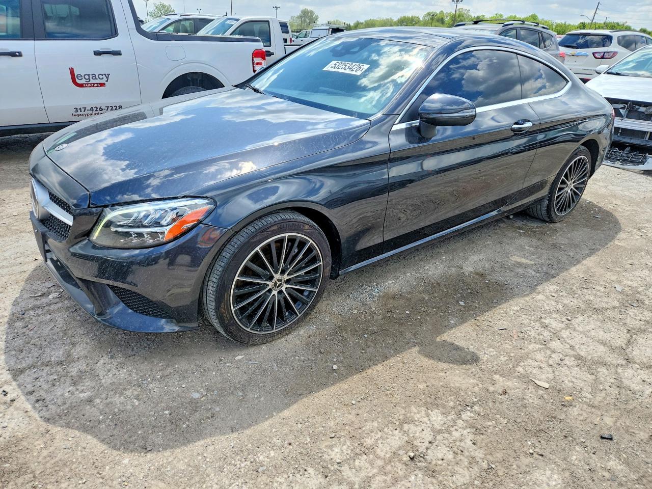 Salvage Mercedes-Benz C-Class Image