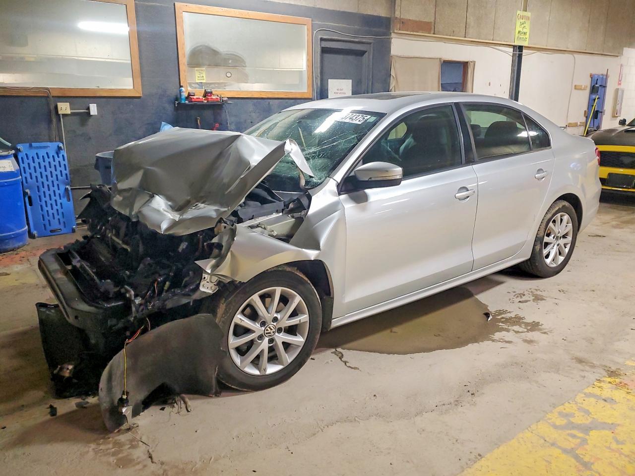 Salvage Volkswagen Jetta Image