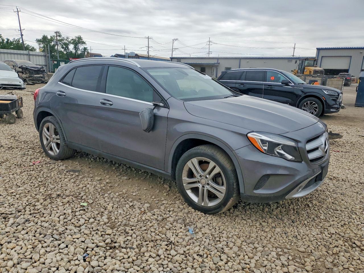 Mercedes-Benz GLA 250