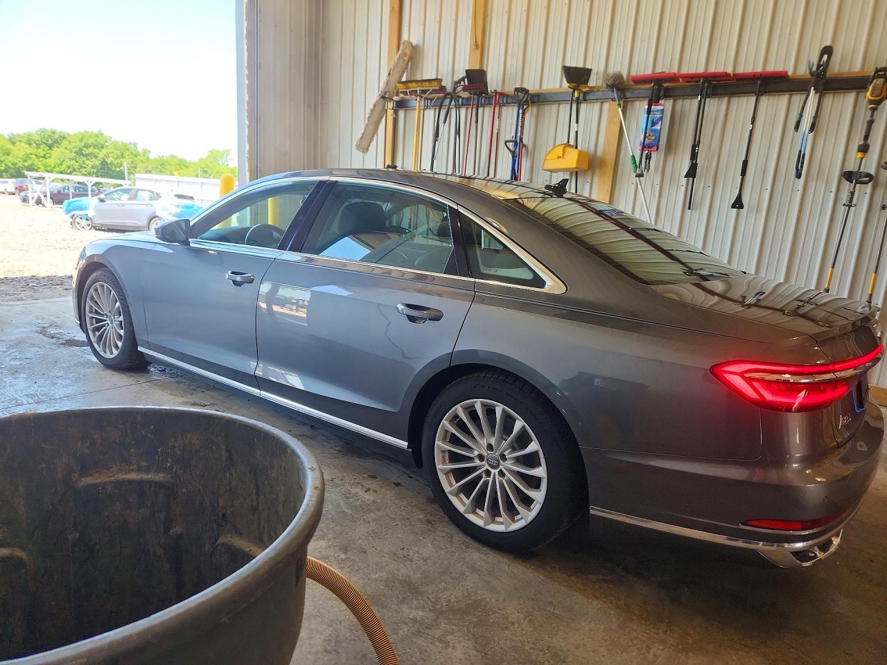 Audi A8 L
