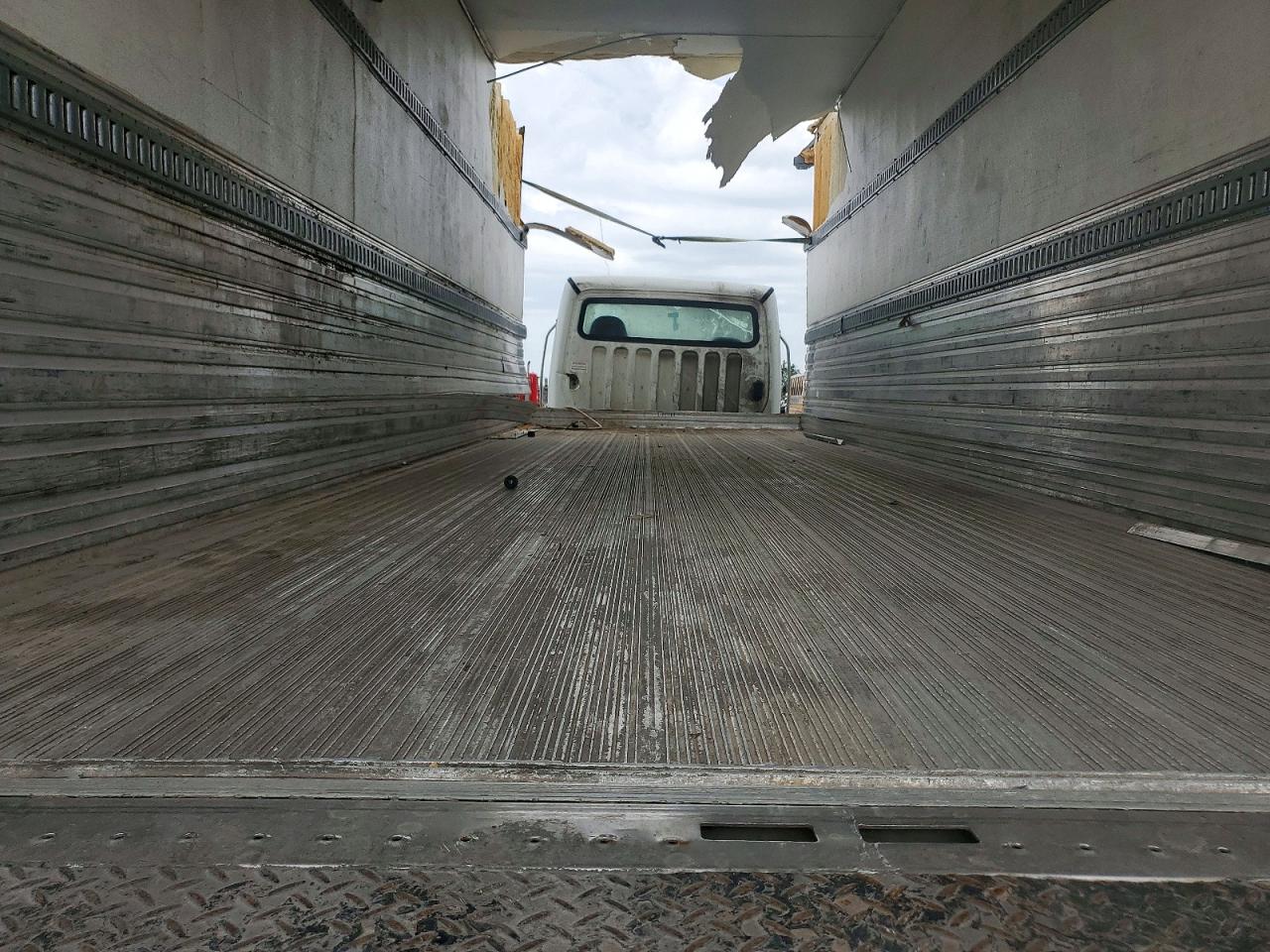 Freightliner M2