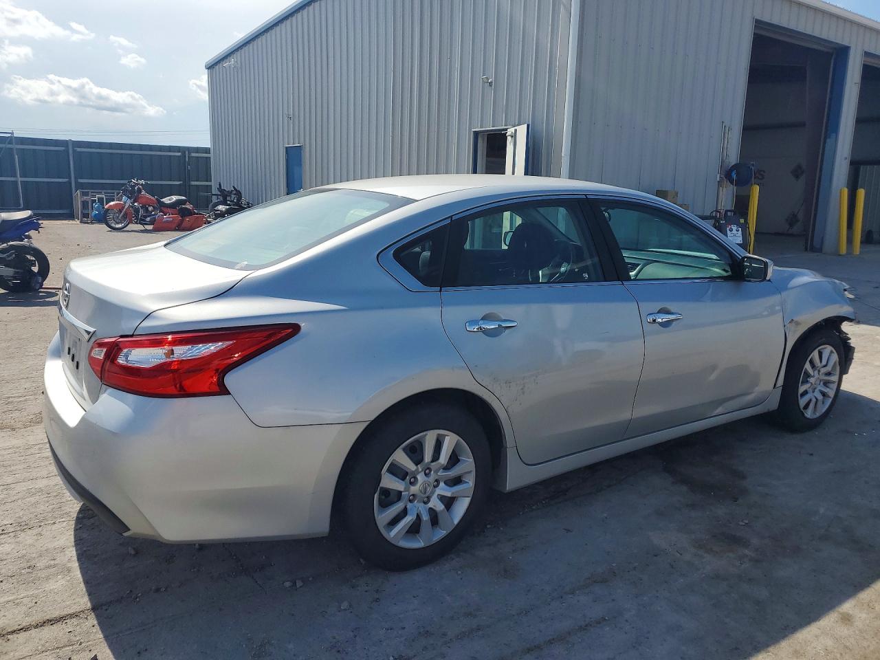 Nissan Altima 2.5 S