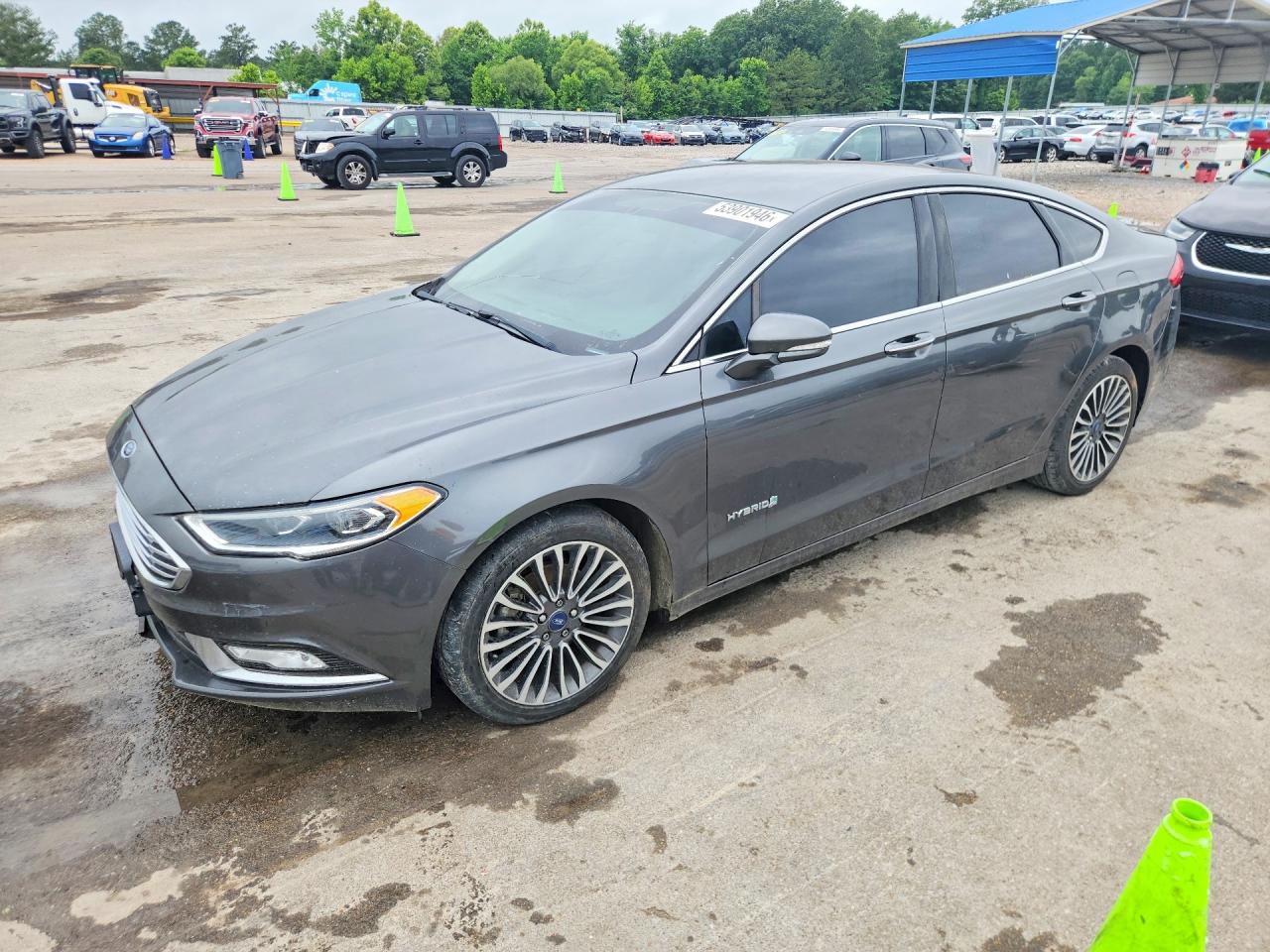 Salvage Ford Fusion Image