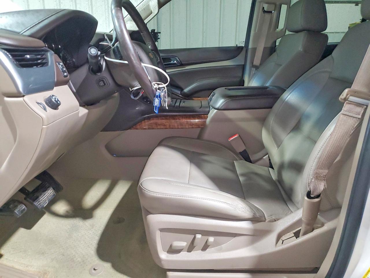 Chevrolet Tahoe C1500 Ltz
