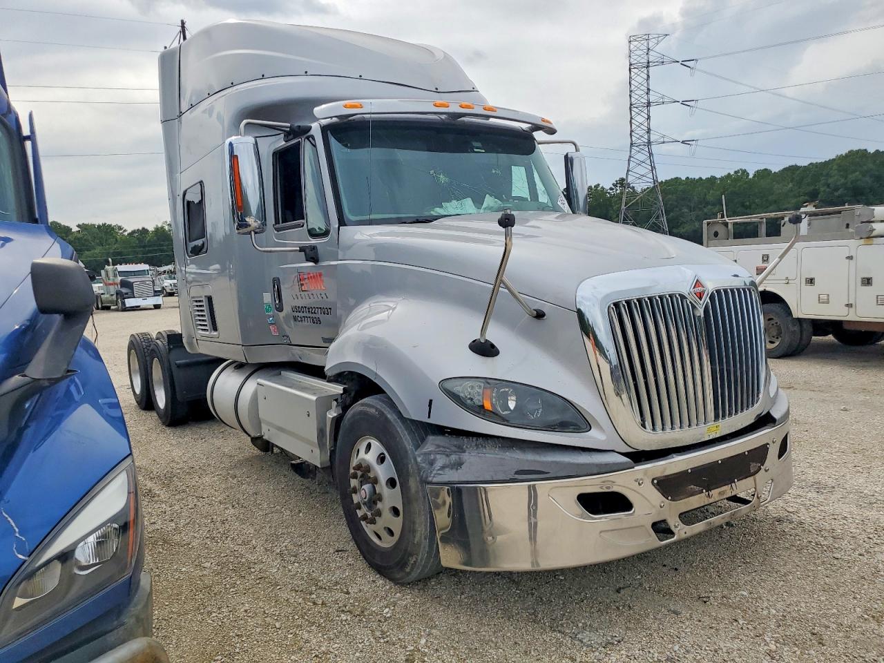 Salvage International Prostar Image
