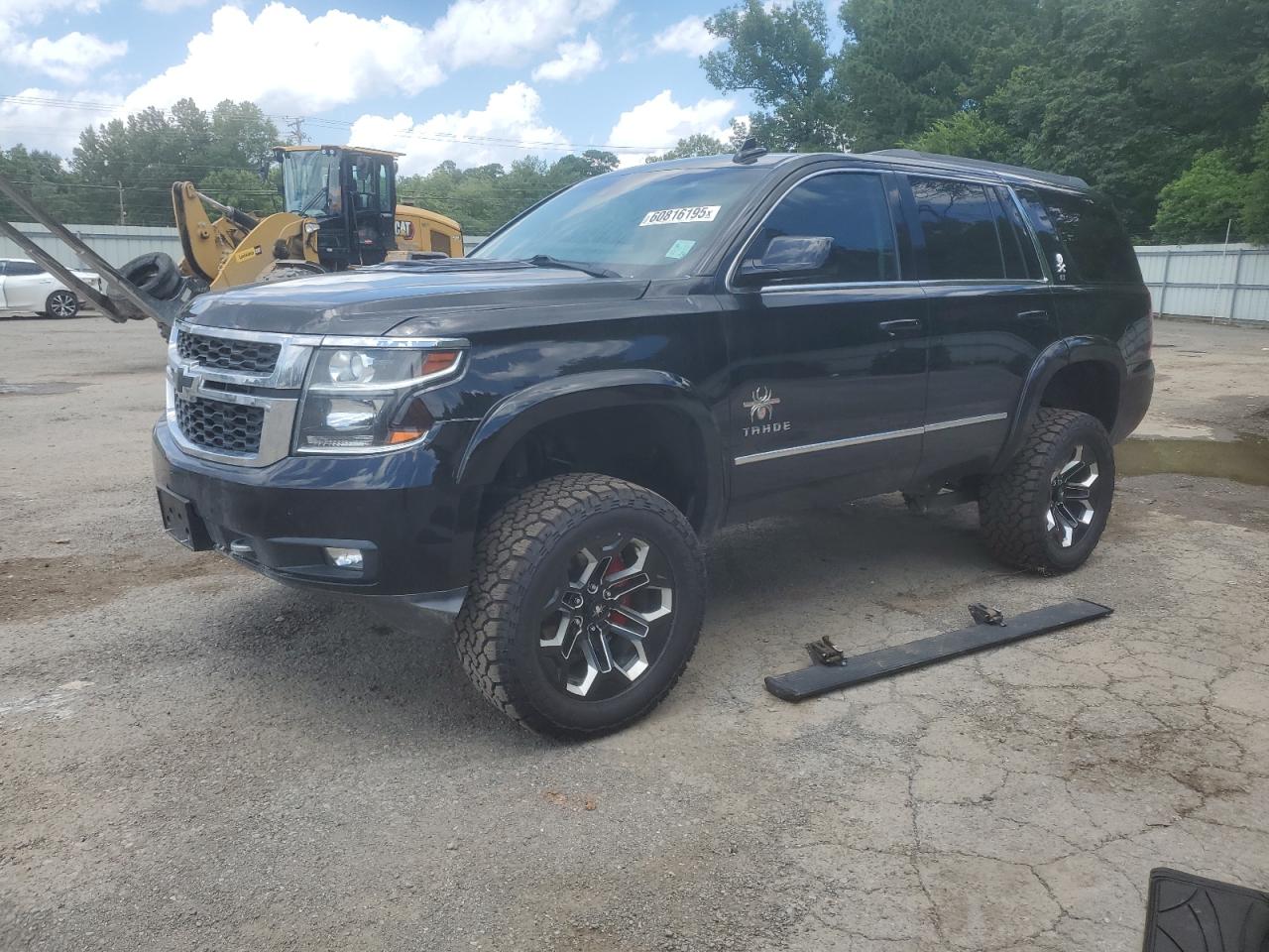 Salvage Chevrolet Tahoe Image