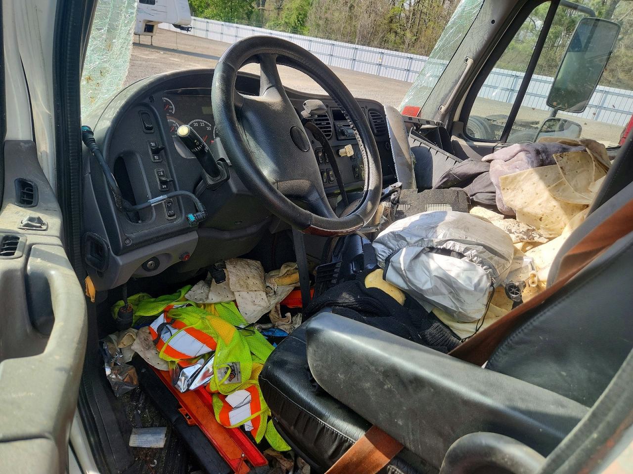Freightliner M2 106 Medium Duty