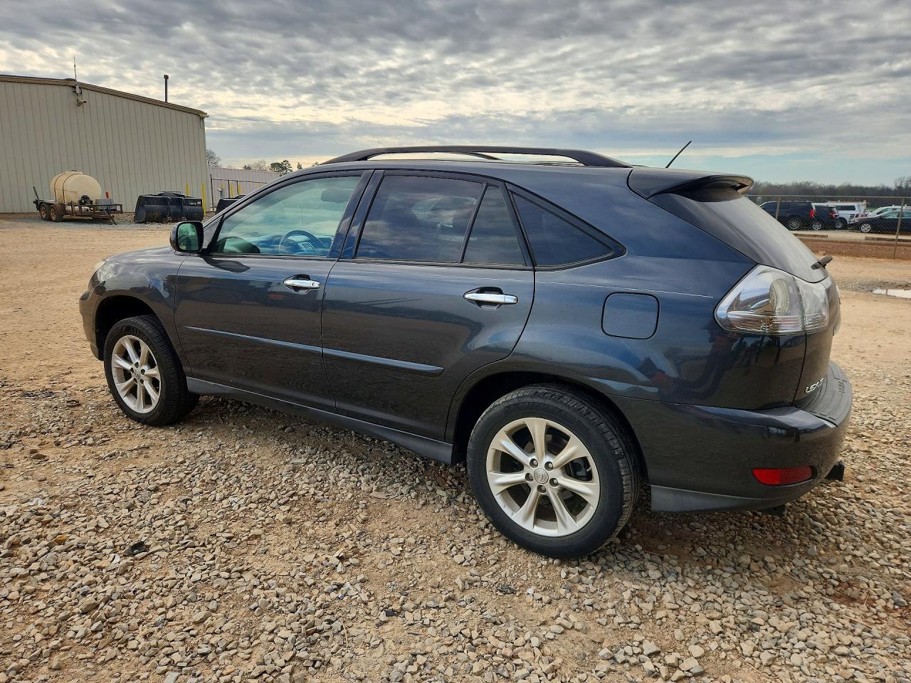 Lexus RX Base