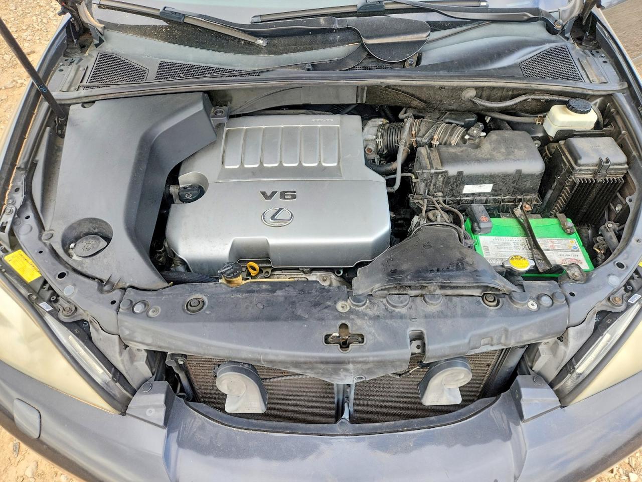 Lexus RX Base