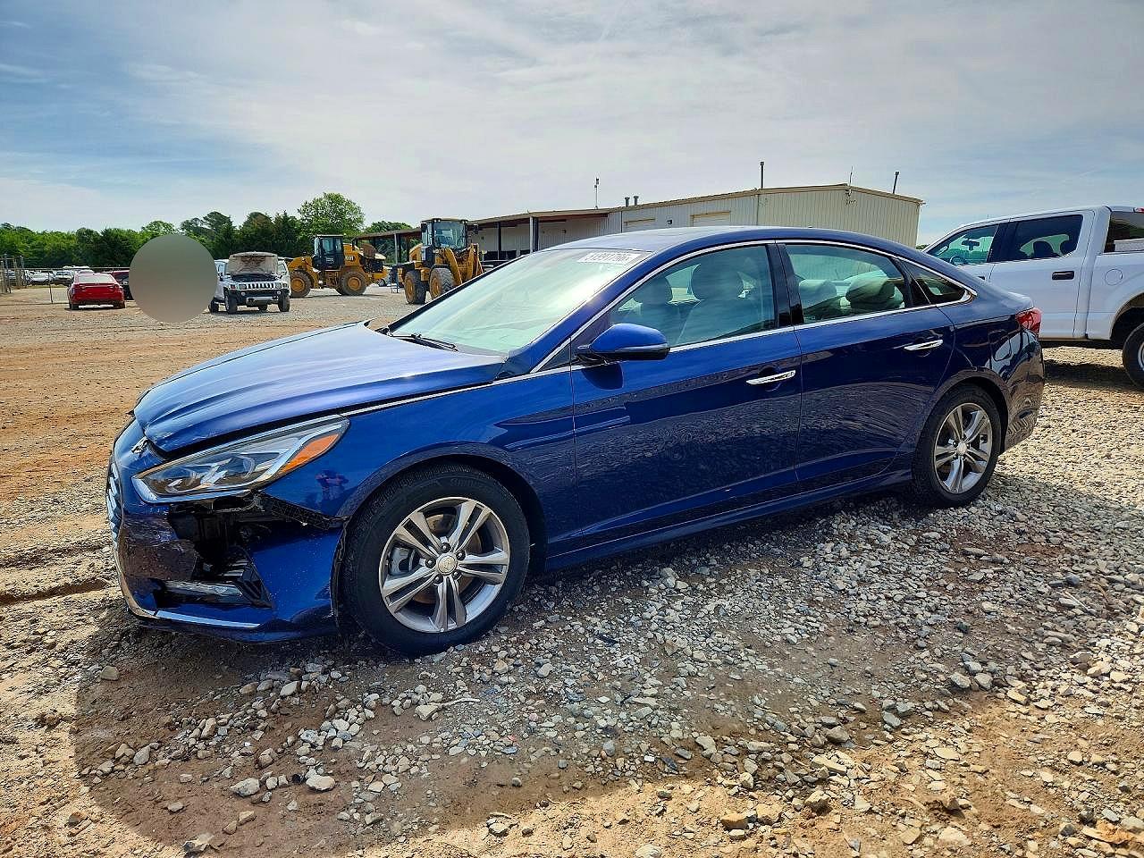 Salvage Hyundai SONATA Image