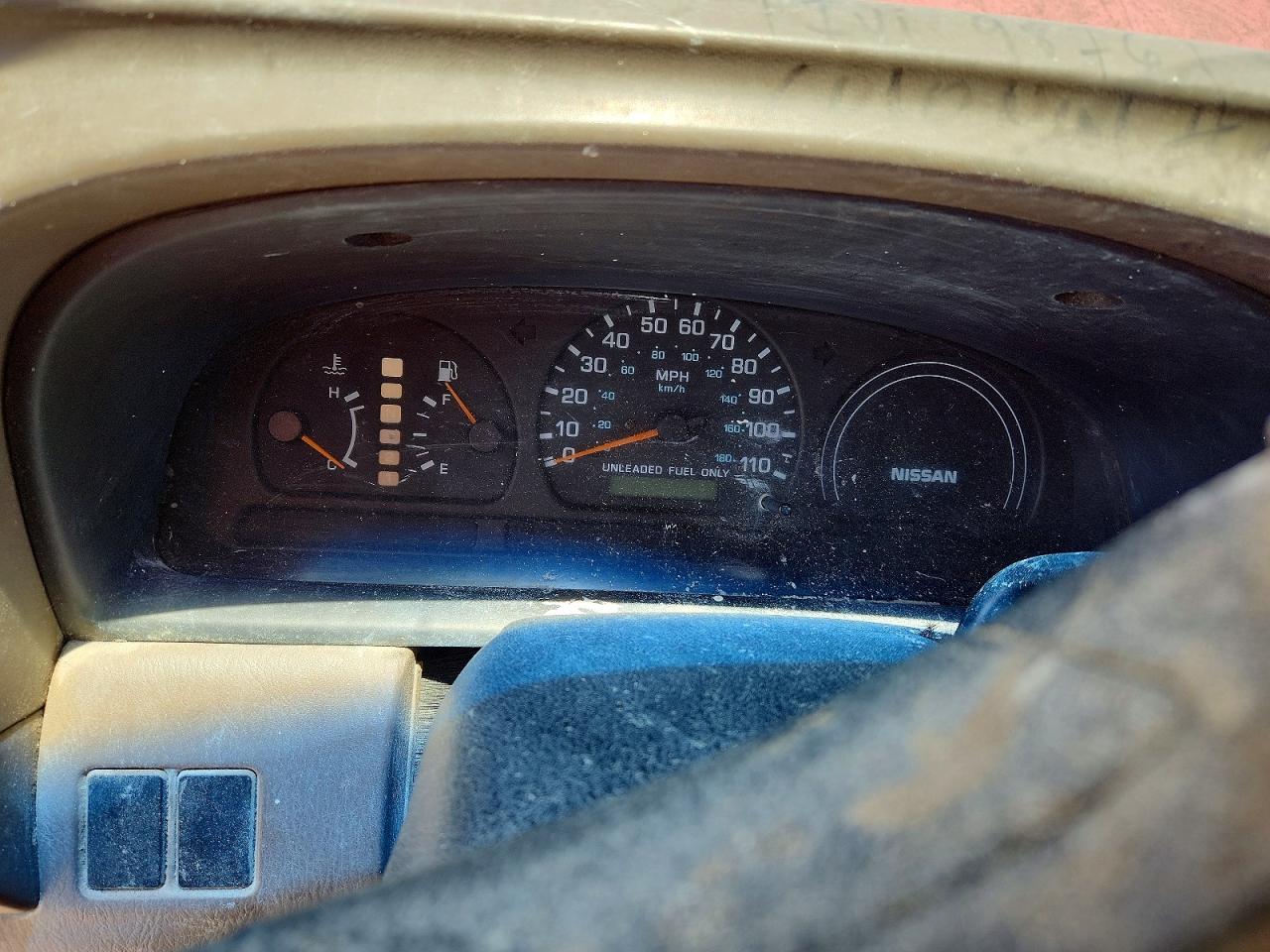 Nissan Frontier Xe