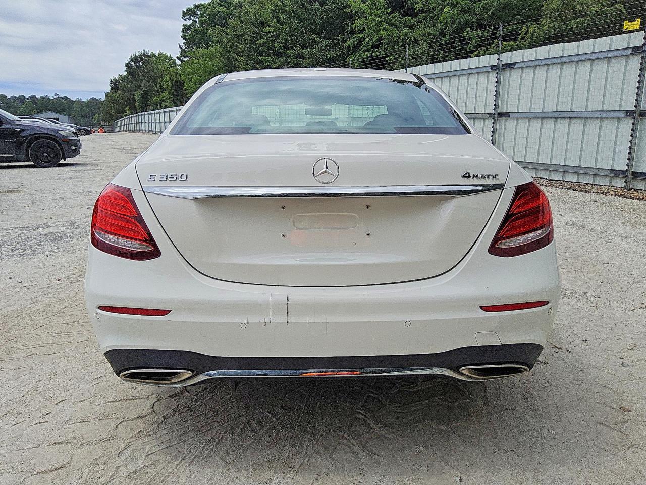 Mercedes-Benz E-Class 350 4matic