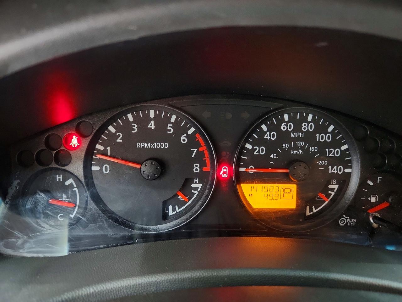 Nissan Frontier Sv