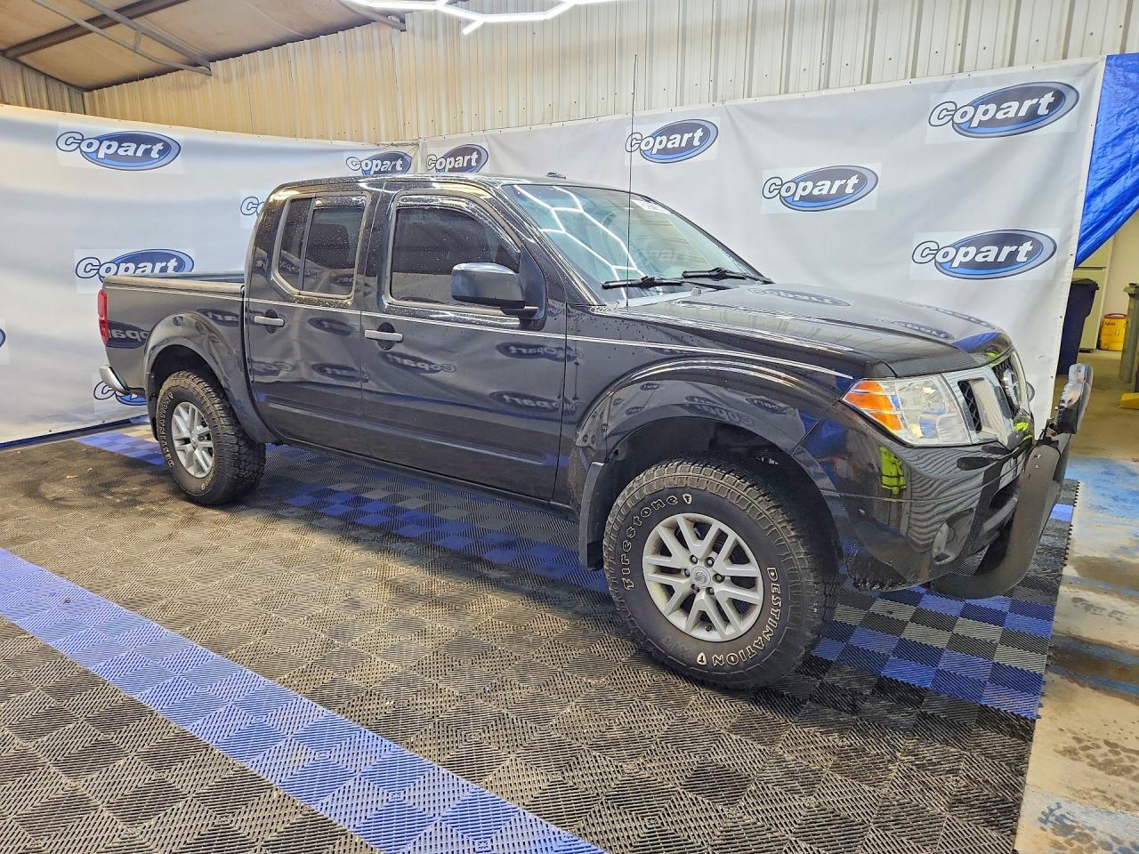 Nissan Frontier Sv