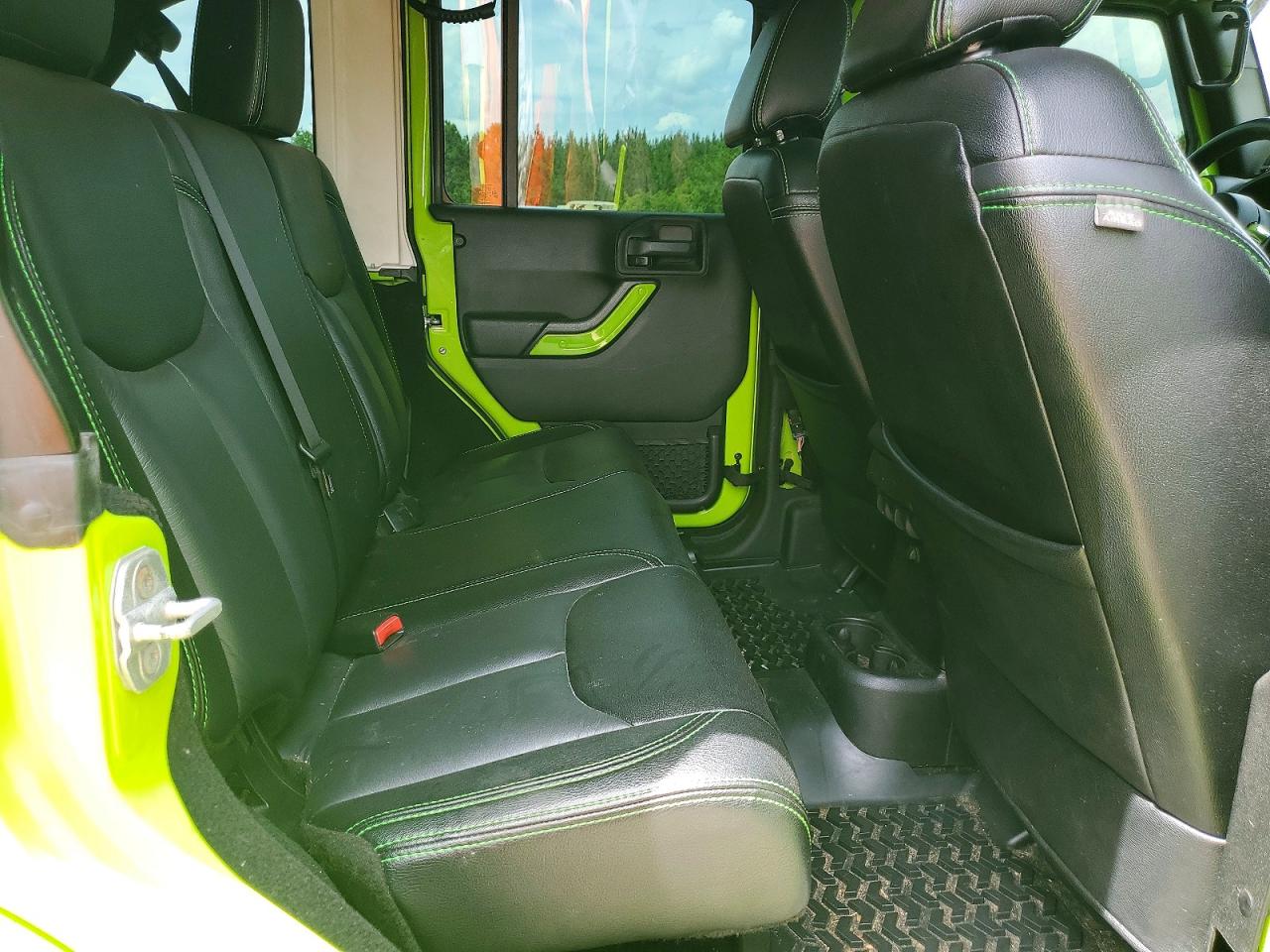Jeep Wrangler Sahara