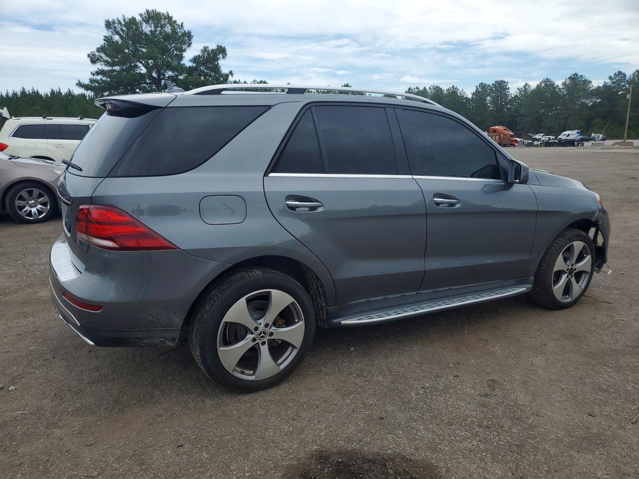 Mercedes-Benz GLE 350
