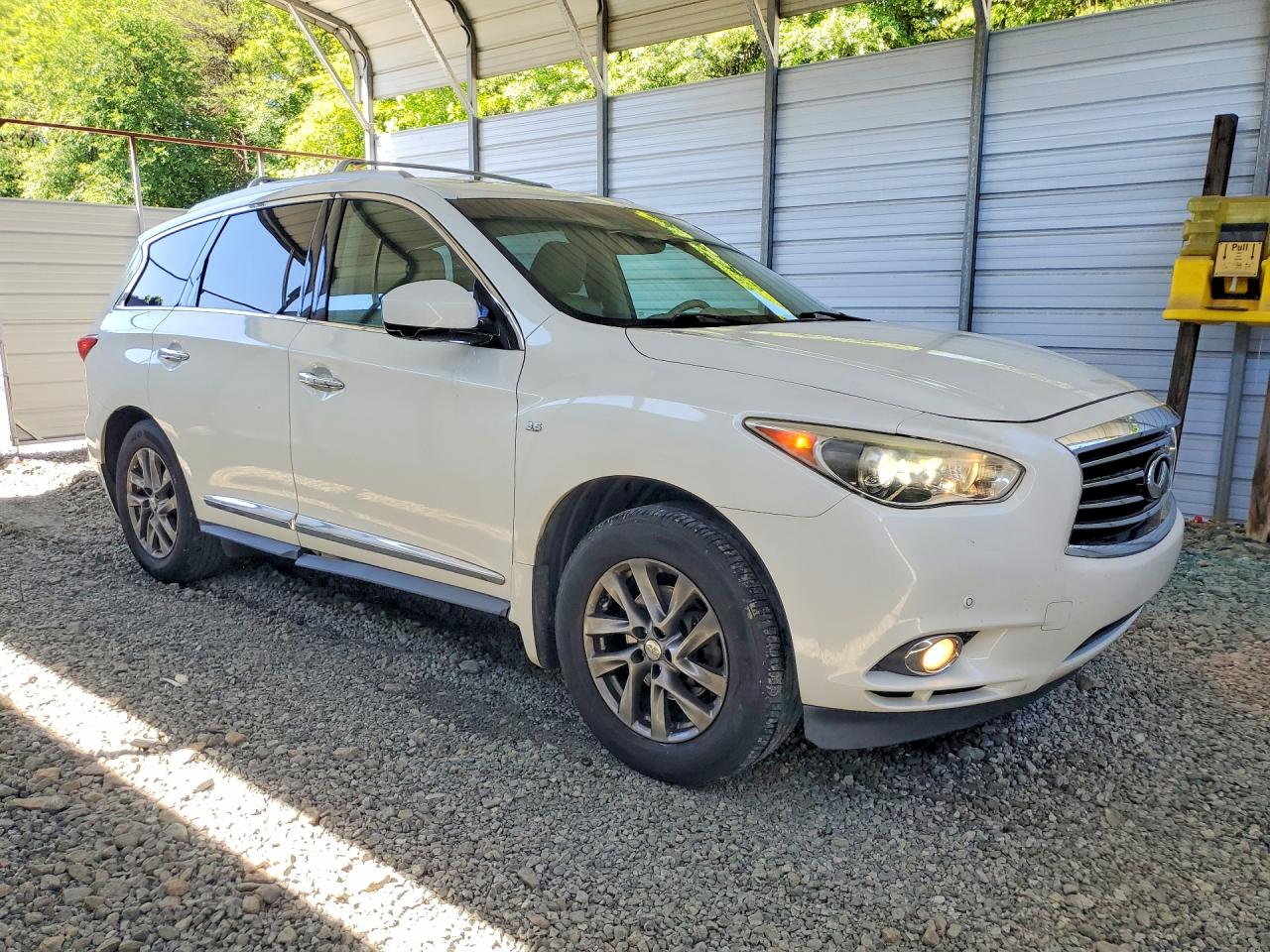 INFINITI Qx Base