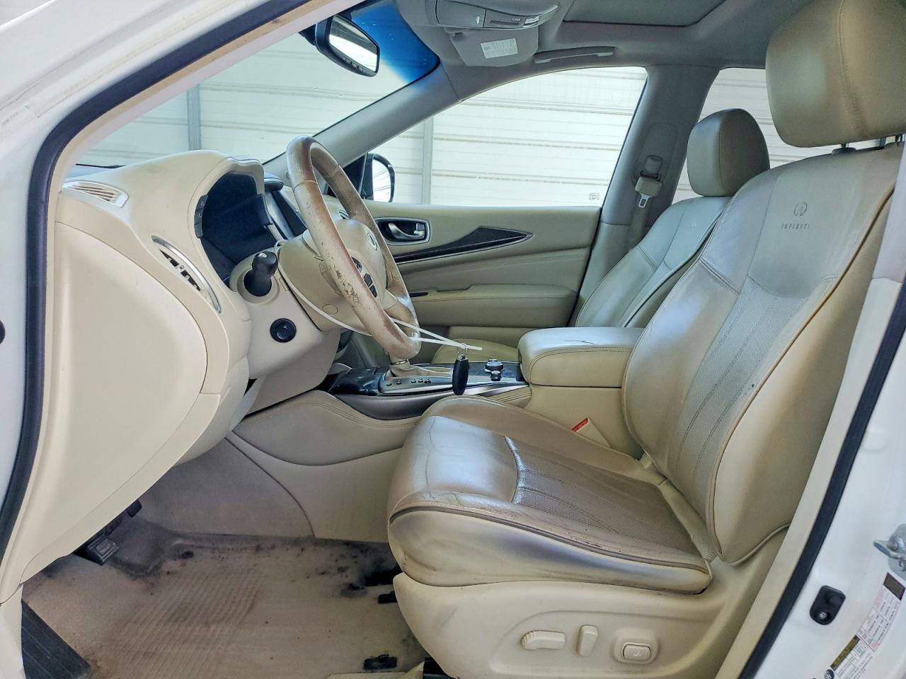INFINITI Qx Base