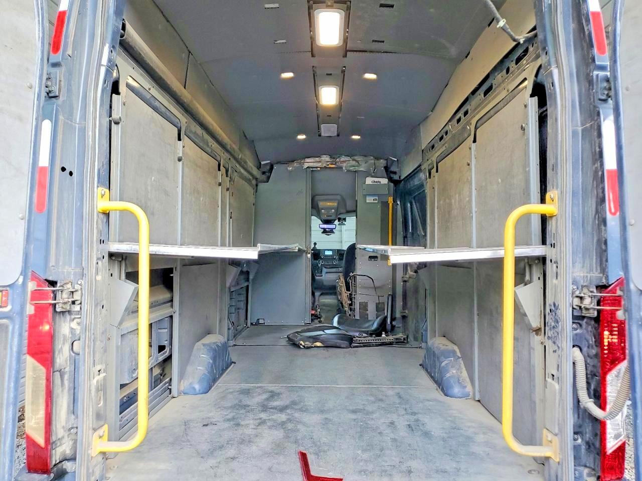 Ford Transit T-250