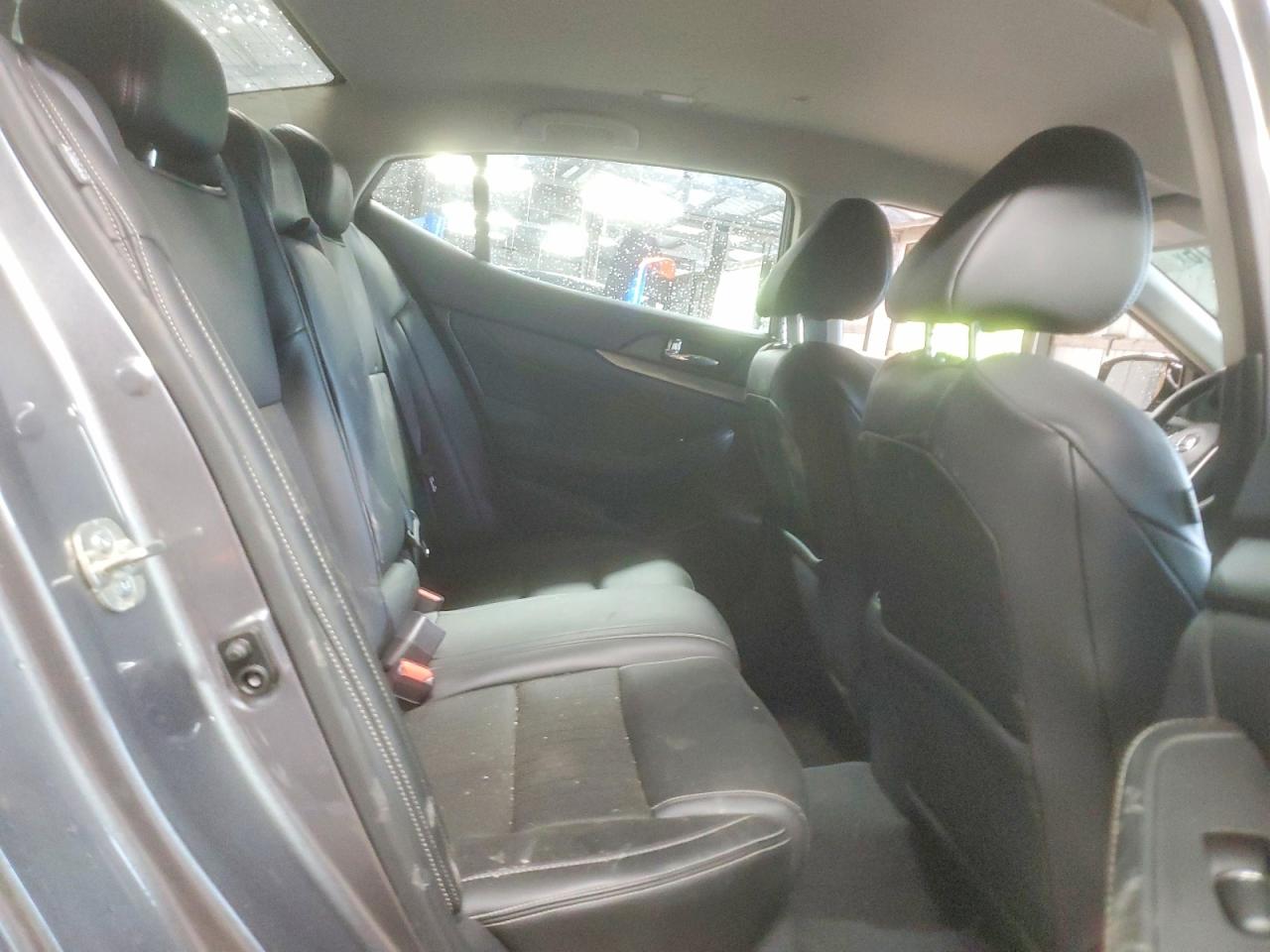 Nissan Maxima Sv
