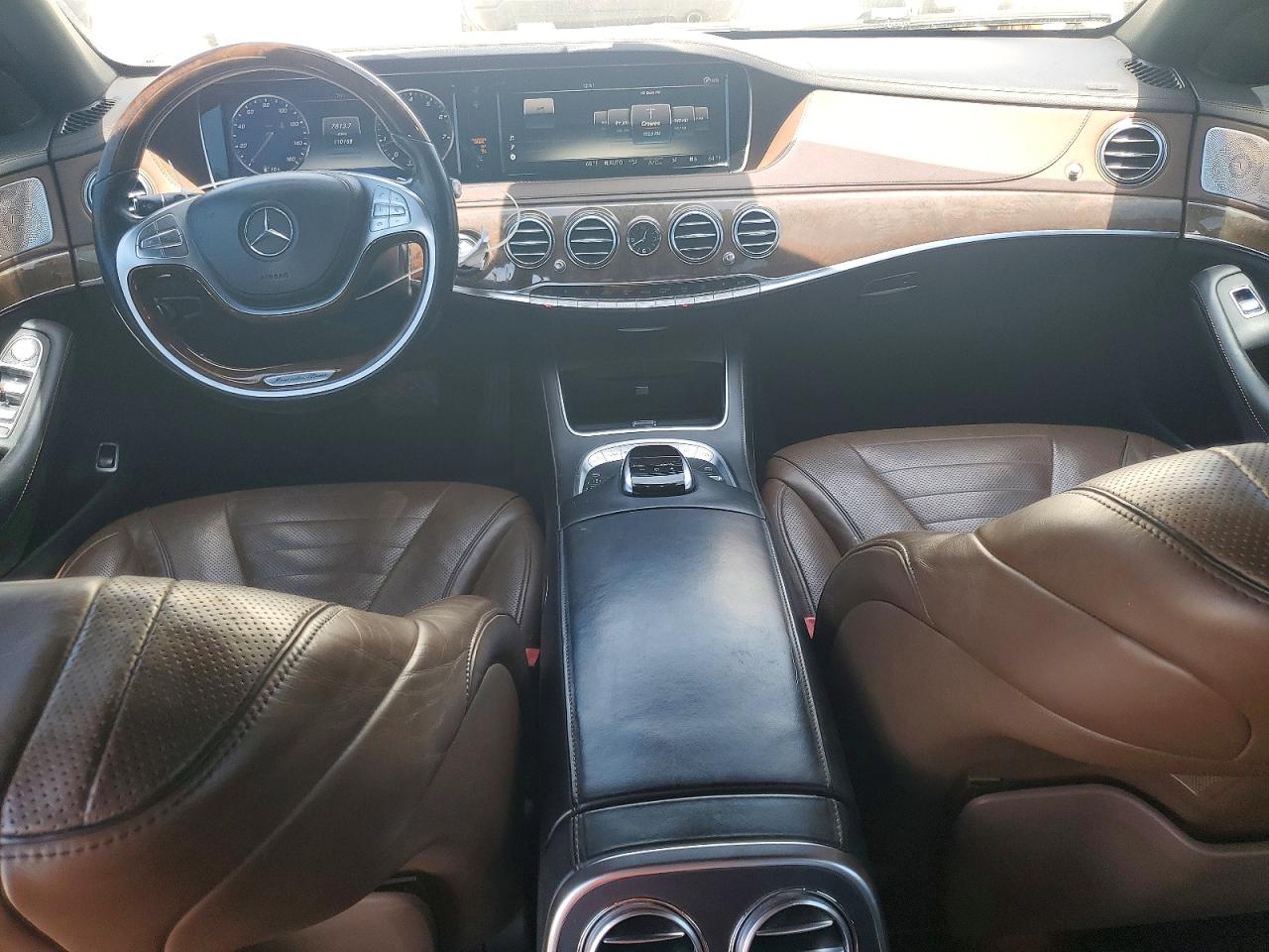 Mercedes-Benz S-Class 550