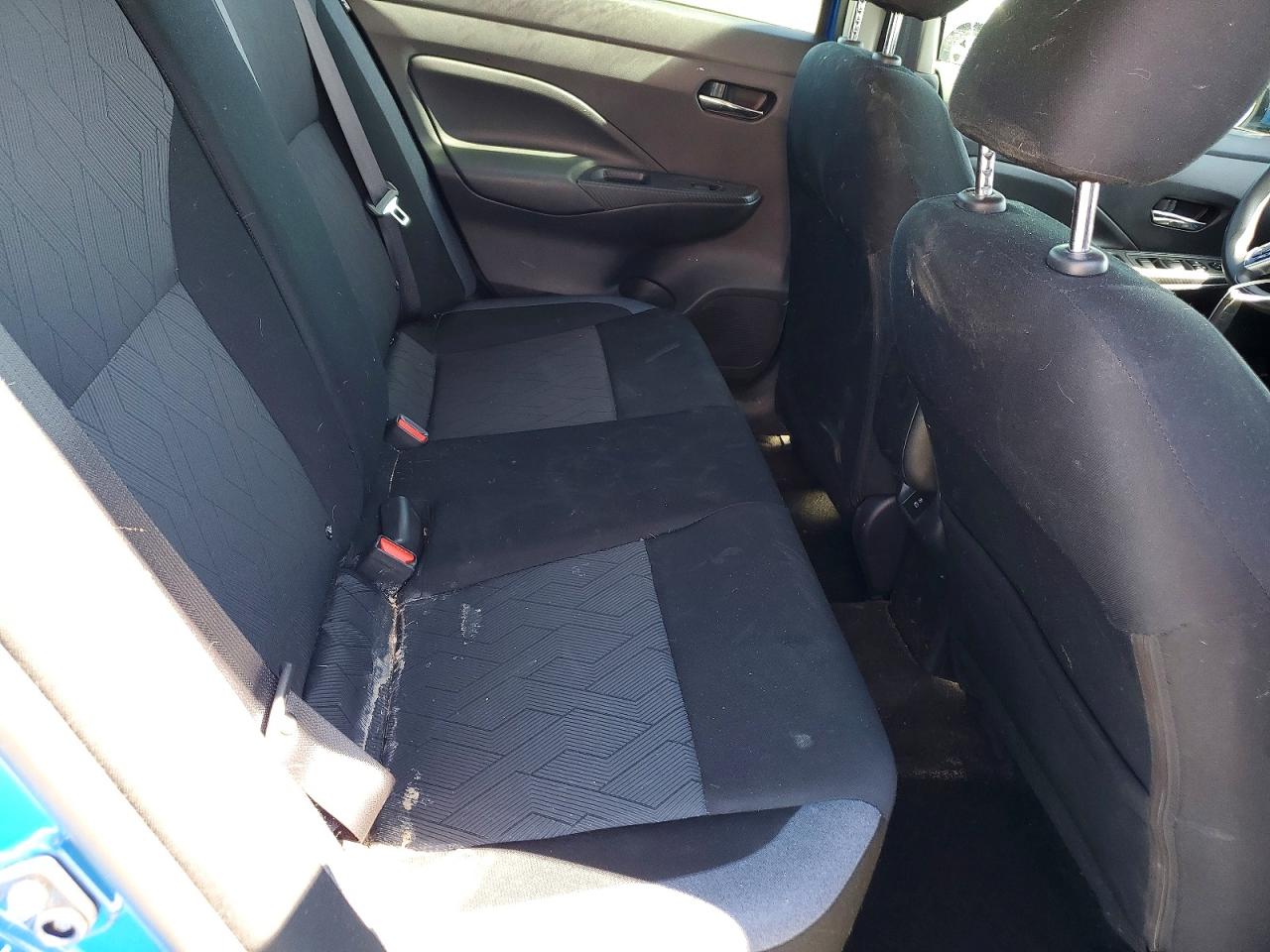 Nissan Versa Sv