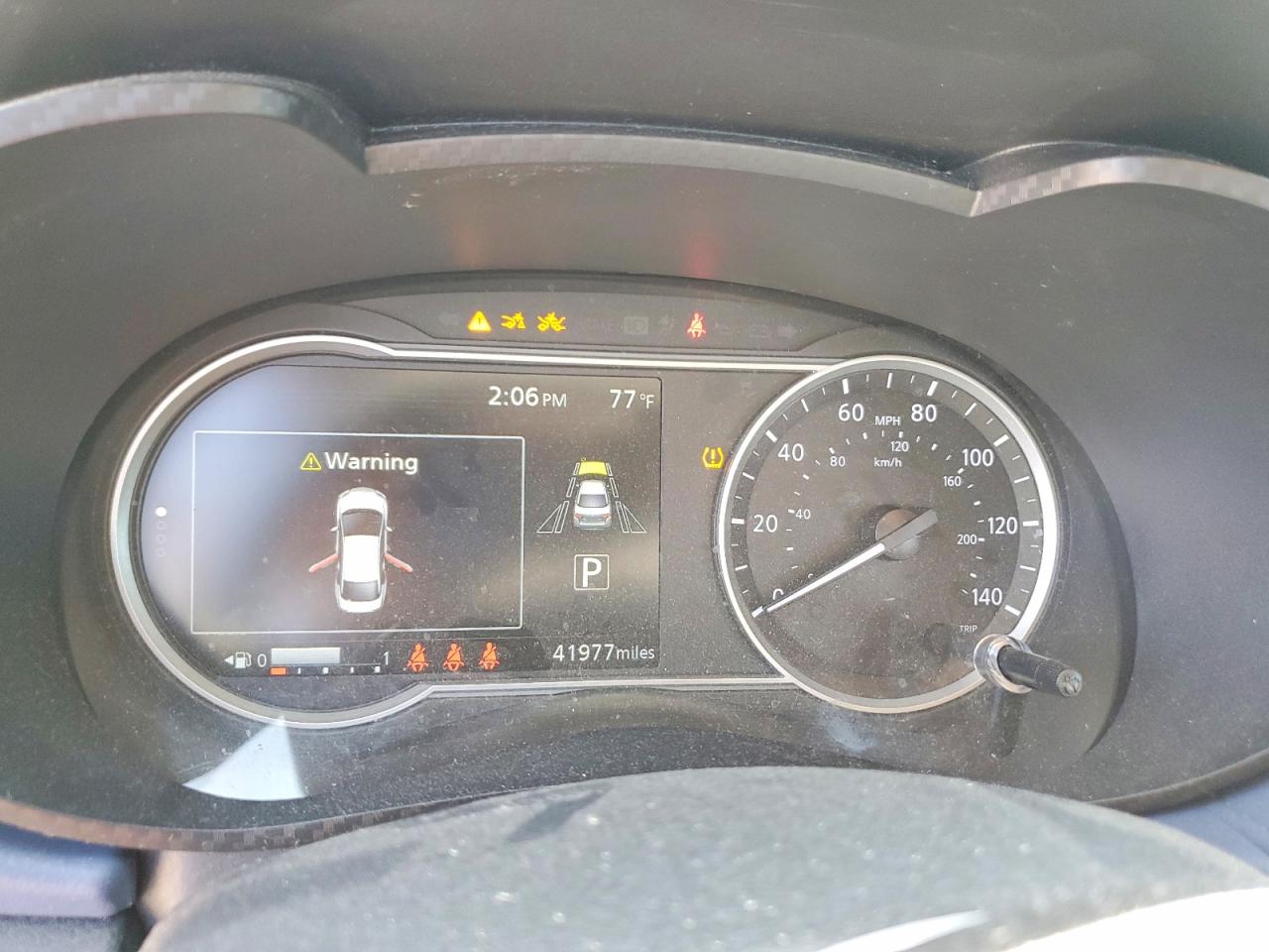 Nissan Versa Sv