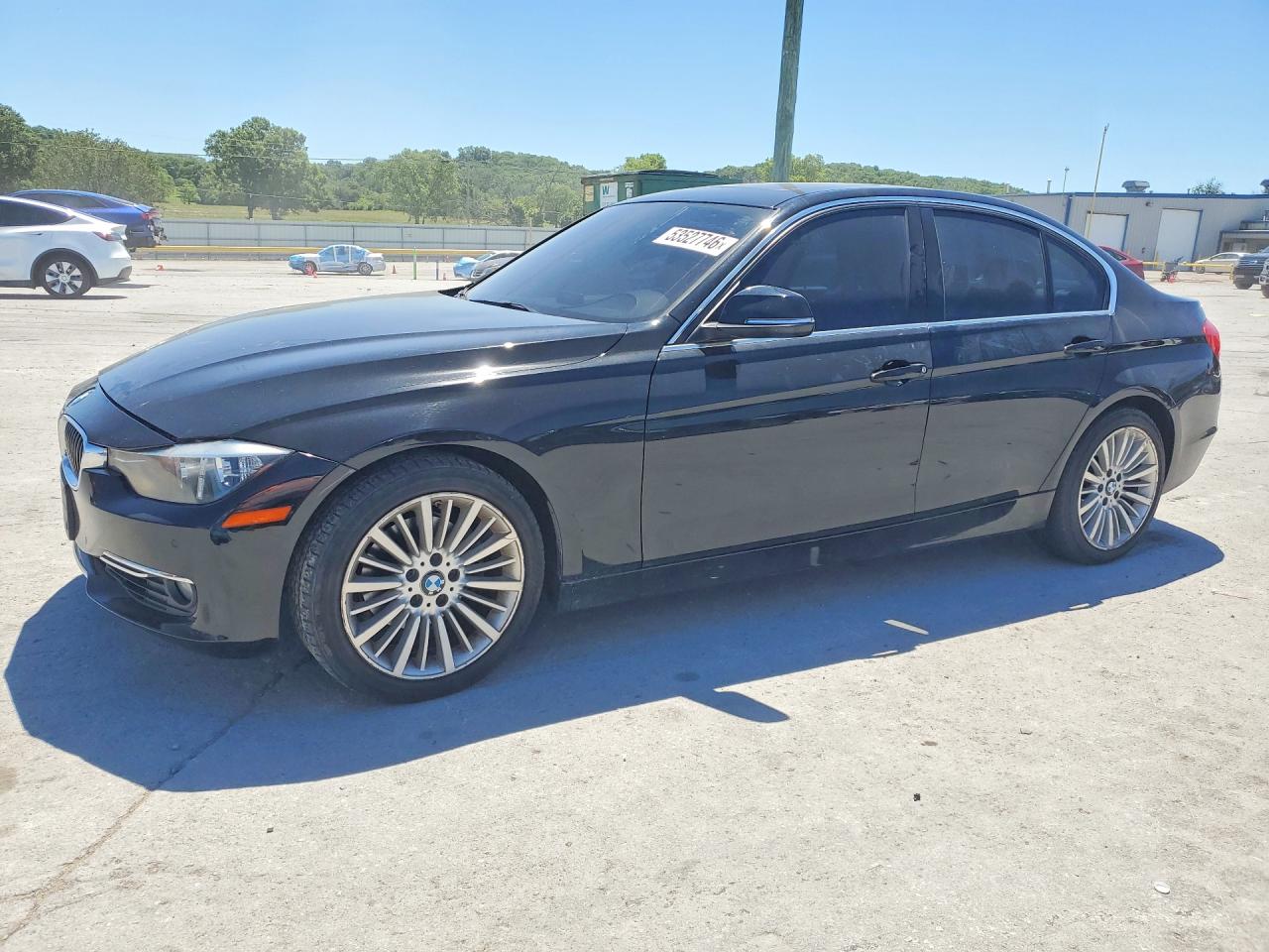 Salvage BMW 3 Series Image