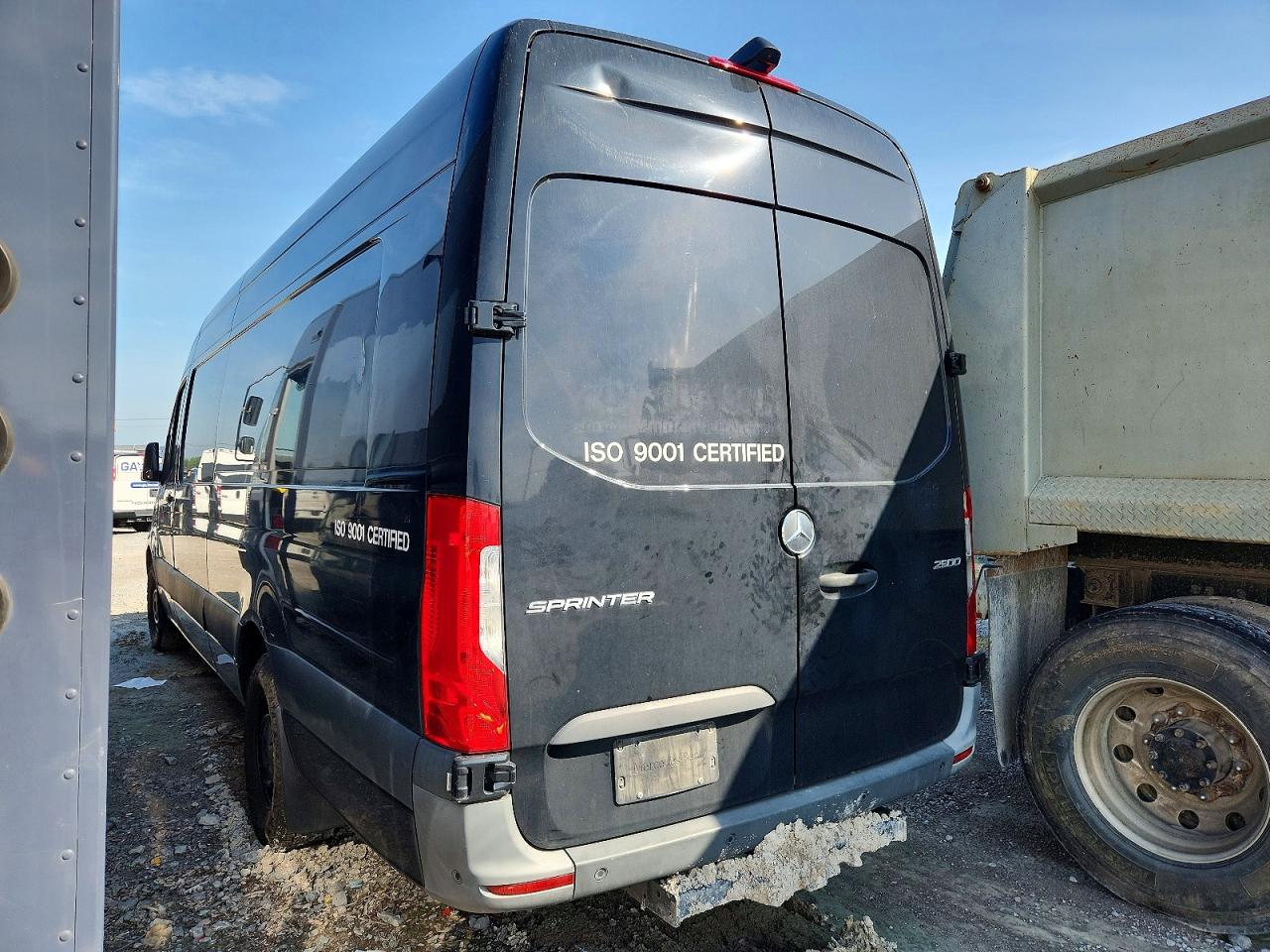 Mercedes-Benz Sprinter 2500