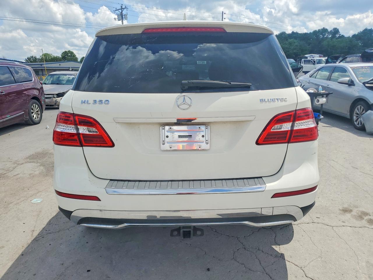 Mercedes-Benz M-Class 350 Bluetec
