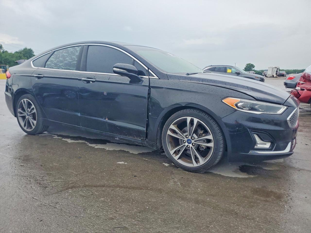Ford Fusion Titanium