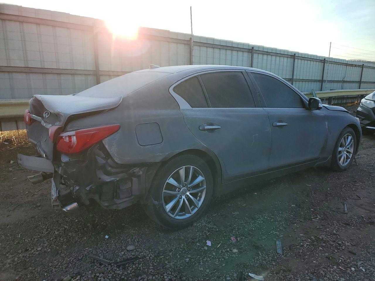INFINITI Q50 Base